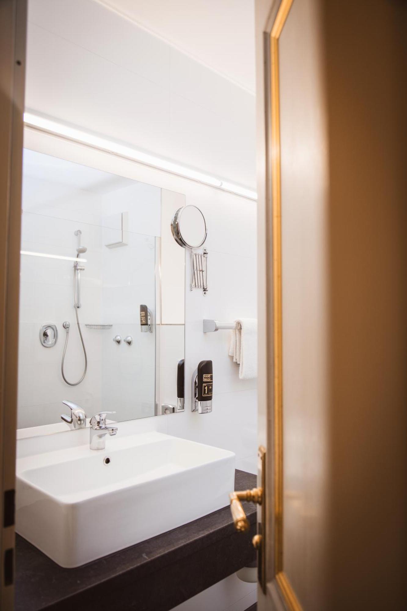 Sure Hotel By Best Western Rhoen Garden بوبنهاوزن المظهر الخارجي الصورة
