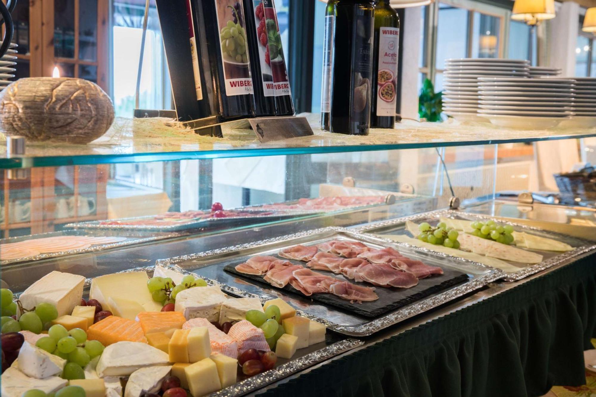 Sure Hotel By Best Western Rhoen Garden بوبنهاوزن المظهر الخارجي الصورة