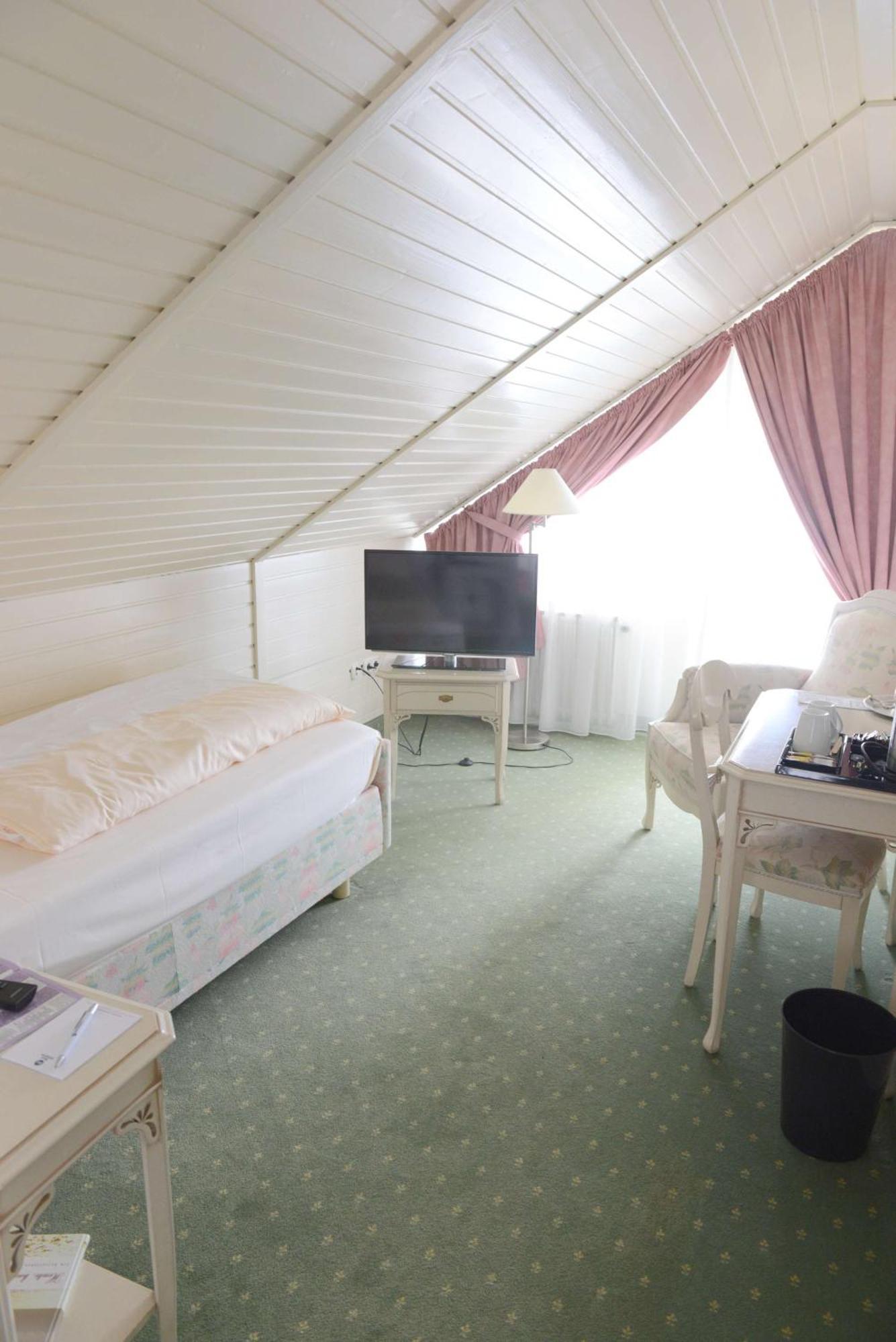 Sure Hotel By Best Western Rhoen Garden بوبنهاوزن المظهر الخارجي الصورة