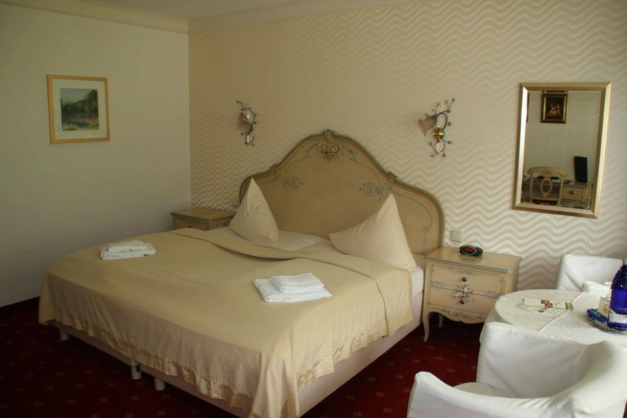 Sure Hotel By Best Western Rhoen Garden بوبنهاوزن المظهر الخارجي الصورة